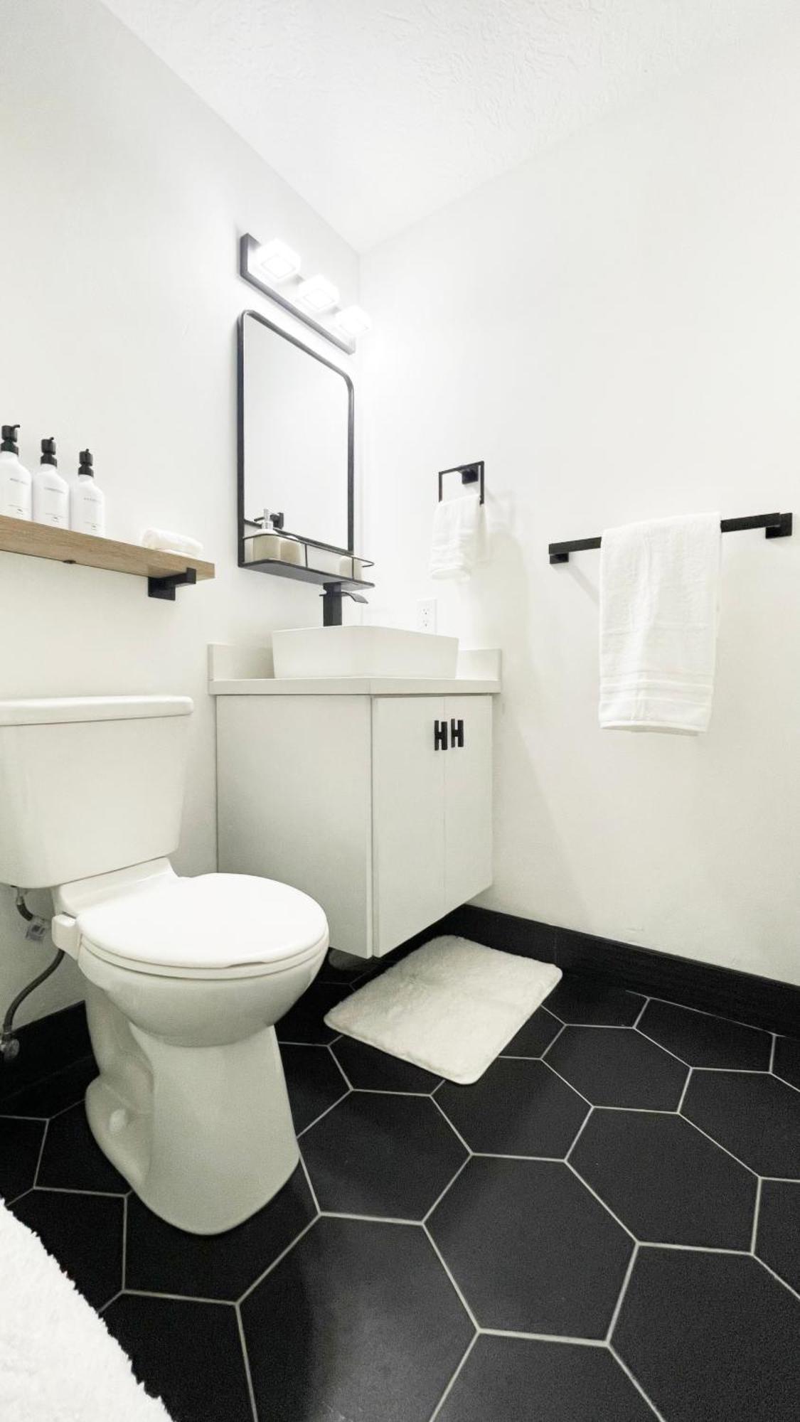 Private Room With Shared Spaces In Fully Equipped Lehi Home Dış mekan fotoğraf
